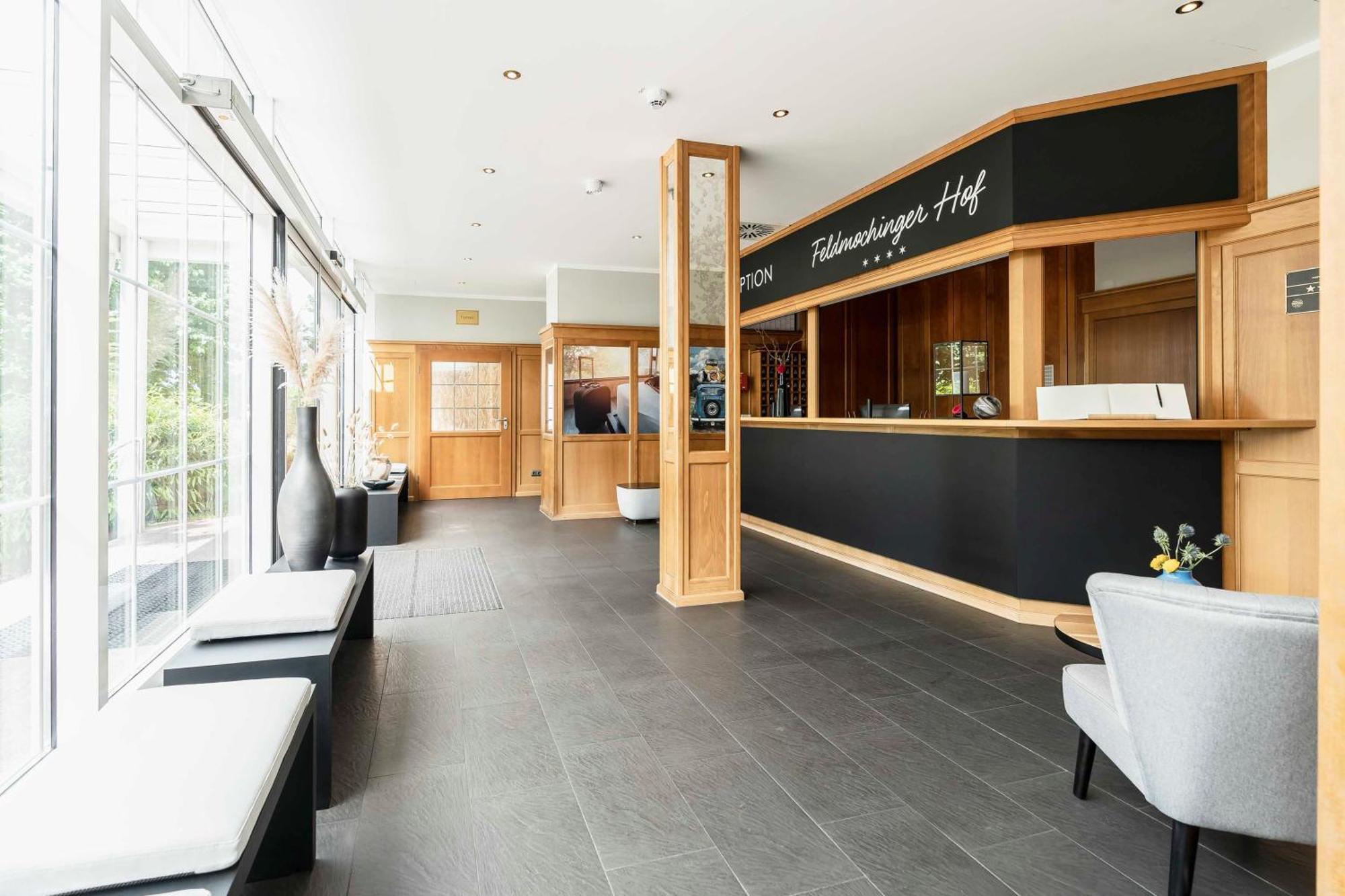 Feldmochinger Hof Hotell München Exteriör bild