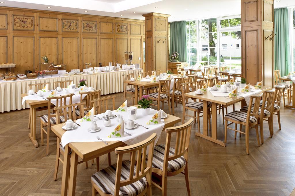 Feldmochinger Hof Hotell München Exteriör bild