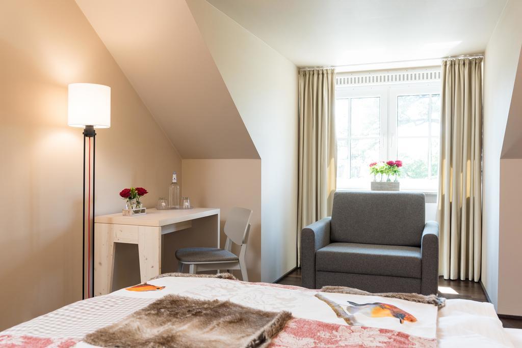 Feldmochinger Hof Hotell München Exteriör bild