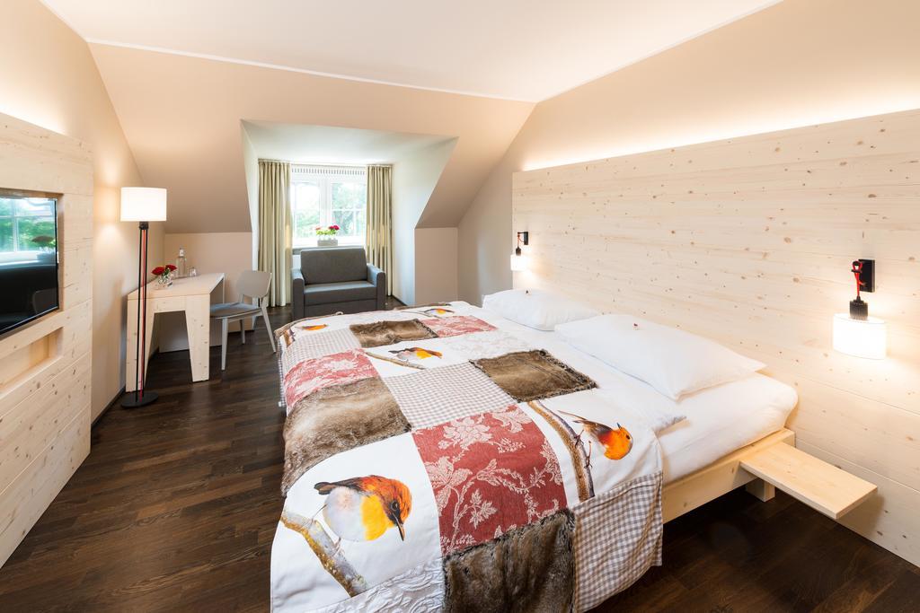 Feldmochinger Hof Hotell München Exteriör bild